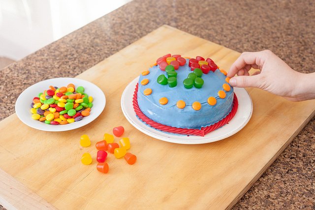 Cake Decorating – Children’s Birthday Cakes