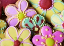 candied flowers for cake decorating