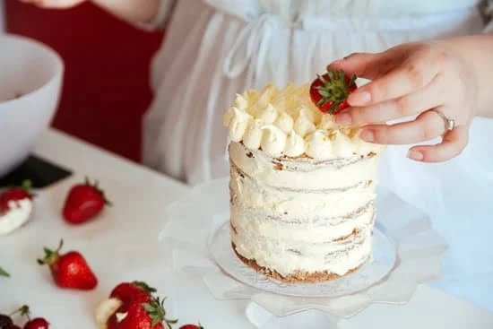 Cake Decorating Hacks