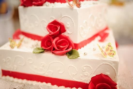 Cake Decorating Ideas – Pretty Cake Ideas That Will Amaze You