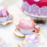 How to Decorate a Lamb Cake for Easter How to decorate a lamb-shaped cake for Easter: step-by-step instructions and tips!