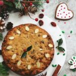 Cake Decorating Rosettes Exquisite cake decorated with beautiful rosettes, a stunning addition to any celebration