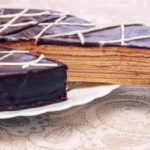 How to Decorate a Wedding Cake Table Step-by-step guide on how to beautifully decorate a wedding cake table for your big day