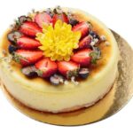 How to Decorate 2 Layer Cake Step-by-step guide on How to Decorate a 2 Layer Cake for a stunning and delicious result!