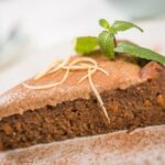 How to Decorate a Cake Without Turntable Step-by-step guide for how to decorate a cake without a turntable: frosting, smoothing, and decorating tips