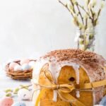 How to Decorate Marble Cake How to decorate marble cake: swirls of vanilla and chocolate frosting on a marbled cake base