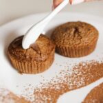 Step-by-step guide on how to decorate a Teddy Bear cake with icing and fondant
