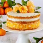 Step-by-step guide on how to decorate a lemon bundt cake for a stunning dessert