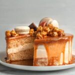 How to Decorate a Homemade Cake How to decorate a homemade cake: Step-by-step guide for beginners