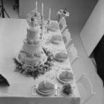 How to Decorate Cake With Strawberries and Blueberries Step-by-step guide to decorating cake with fresh strawberries and blueberries for a stunning presentation