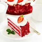 Step-by-step guide on how to decorate a Hello Kitty cake like a pro