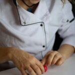 How to Decorate a Single Layer Cake How to decorate a single layer cake: step-by-step guide to frosting and decorating a beautiful cake