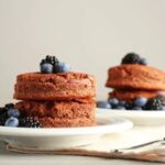 How to Decorate a Cake With Buttercream Frosting how to decorate a cake with buttercream frosting