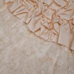 Expressing heartfelt gratitude in wedding thank you cards: What to say and how to say it