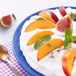 How to Decorate 21St Birthday Cake How to Decorate a Fun 21st Birthday Cake with Balloons and Confetti